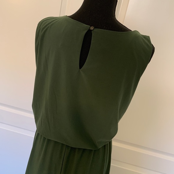 💚🫒🦖 Super CUTE Green Dress 🦖🫒💚 - Picture 4 of 16